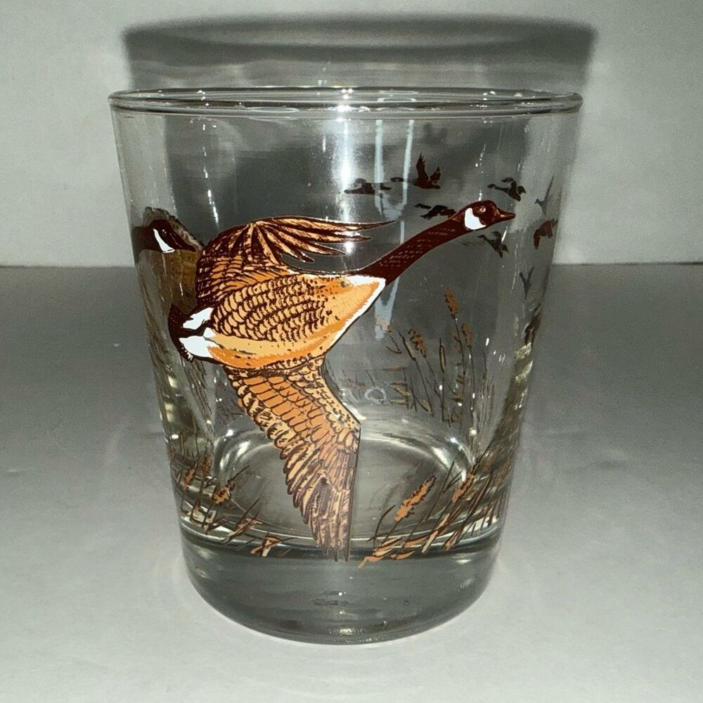Vintage Flight by Libbey Canadian Geese Flying Whiskey Glass Cup Barware 12 oz